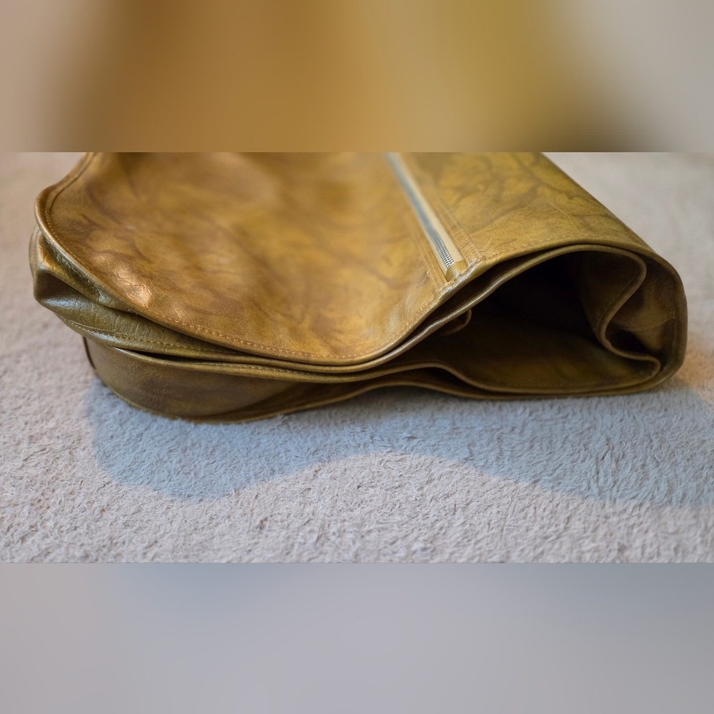 American Tourister Vintage Hanging Travel Bag Faux Leather Tan - Picture 10 of 11